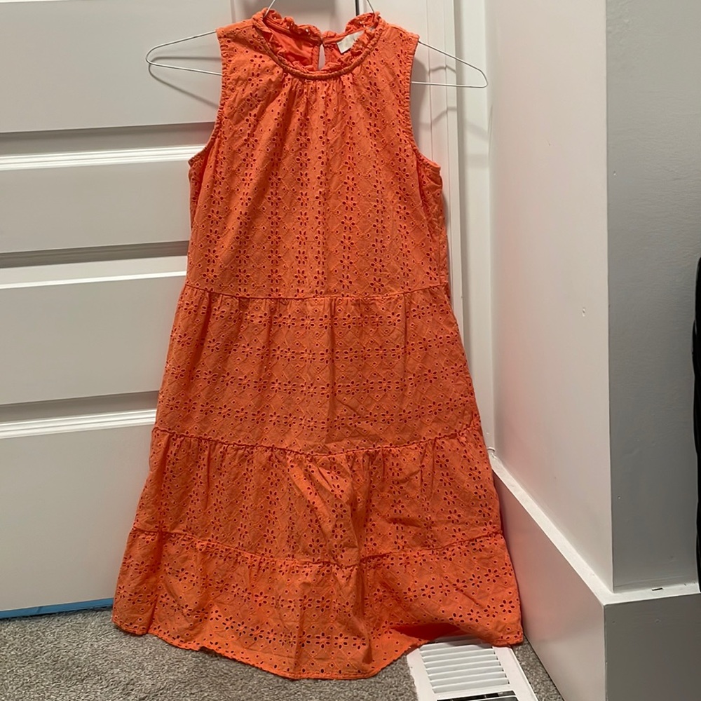 A-Line coral eyelet dress. XXSP